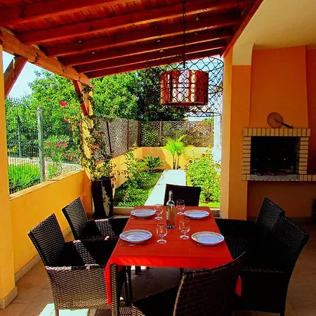 Esmeralda Албуфейра