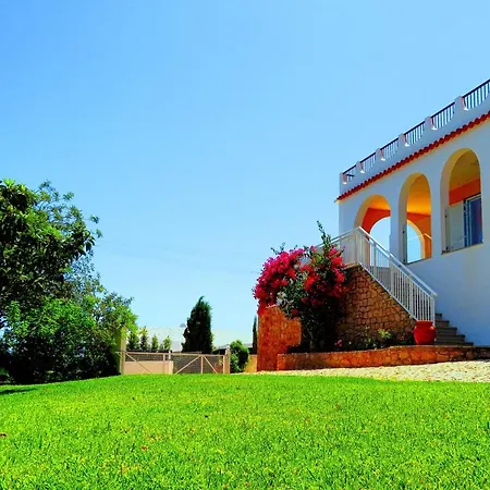 Villa Esmeralda *